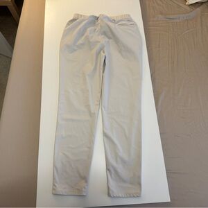 Lululemon Ivory Pull on pants Size M